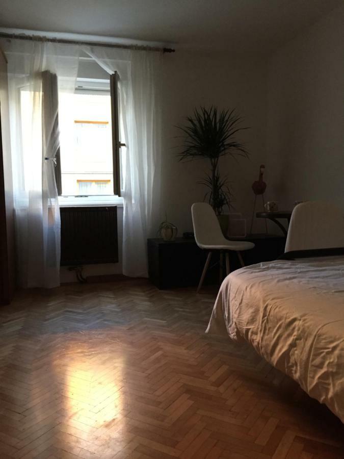 Apartment Flamingo Любляна Екстер'єр фото